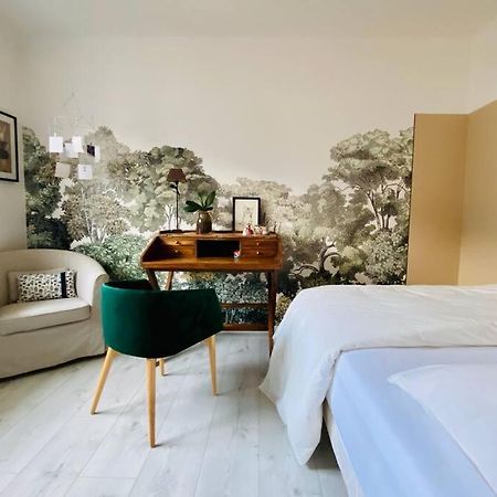 Appartement Chaleureux Entre Zola Et Proce. Nantes Extérieur photo
